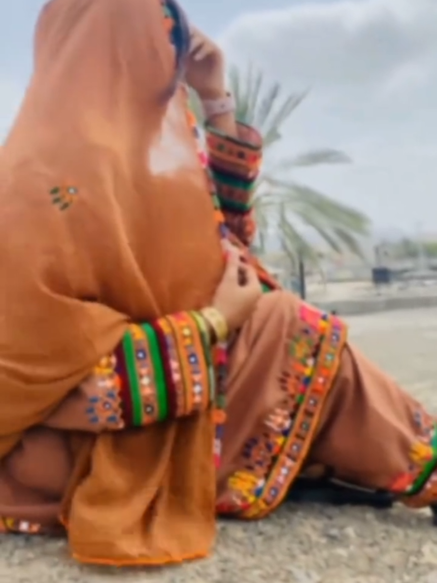 @🕸️F ki zindagi 🍂