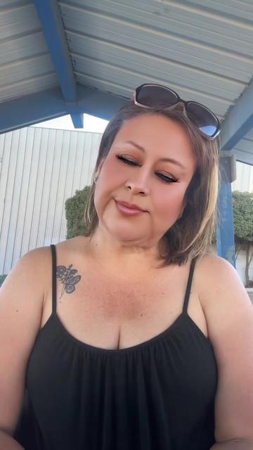 @Elaine G.🧁 🌭2️⃣FLY