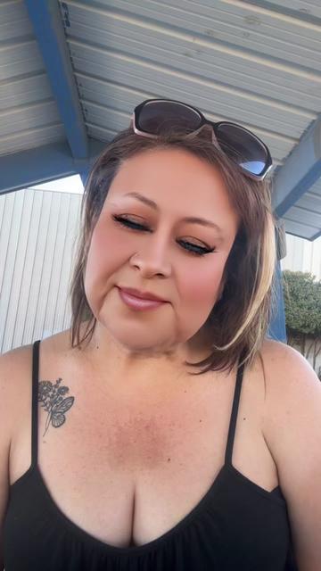 @Elaine G.🧁 🌭2️⃣FLY