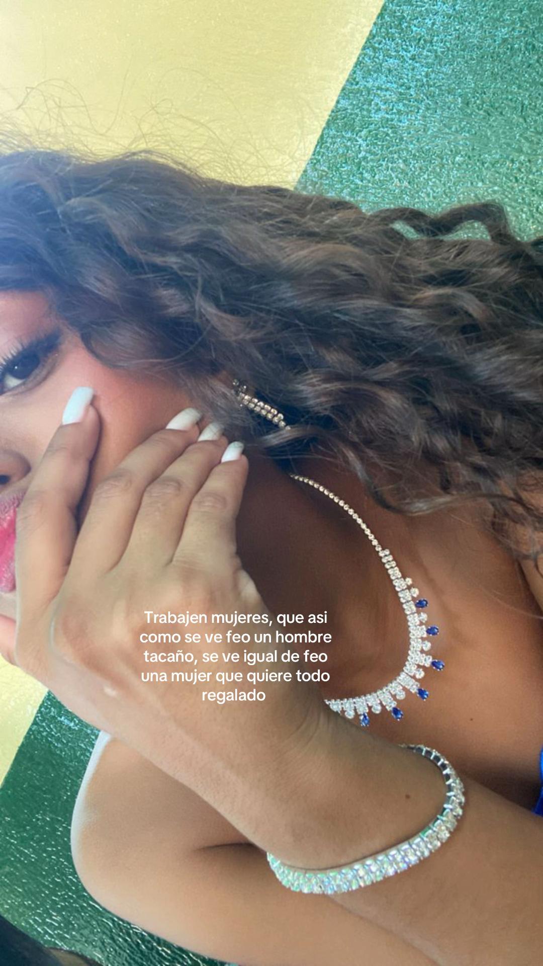 @𝑅𝑜𝑠𝑖 𝐶𝑎𝑟𝑜𝑙𝑖𝑛𝑎💘
