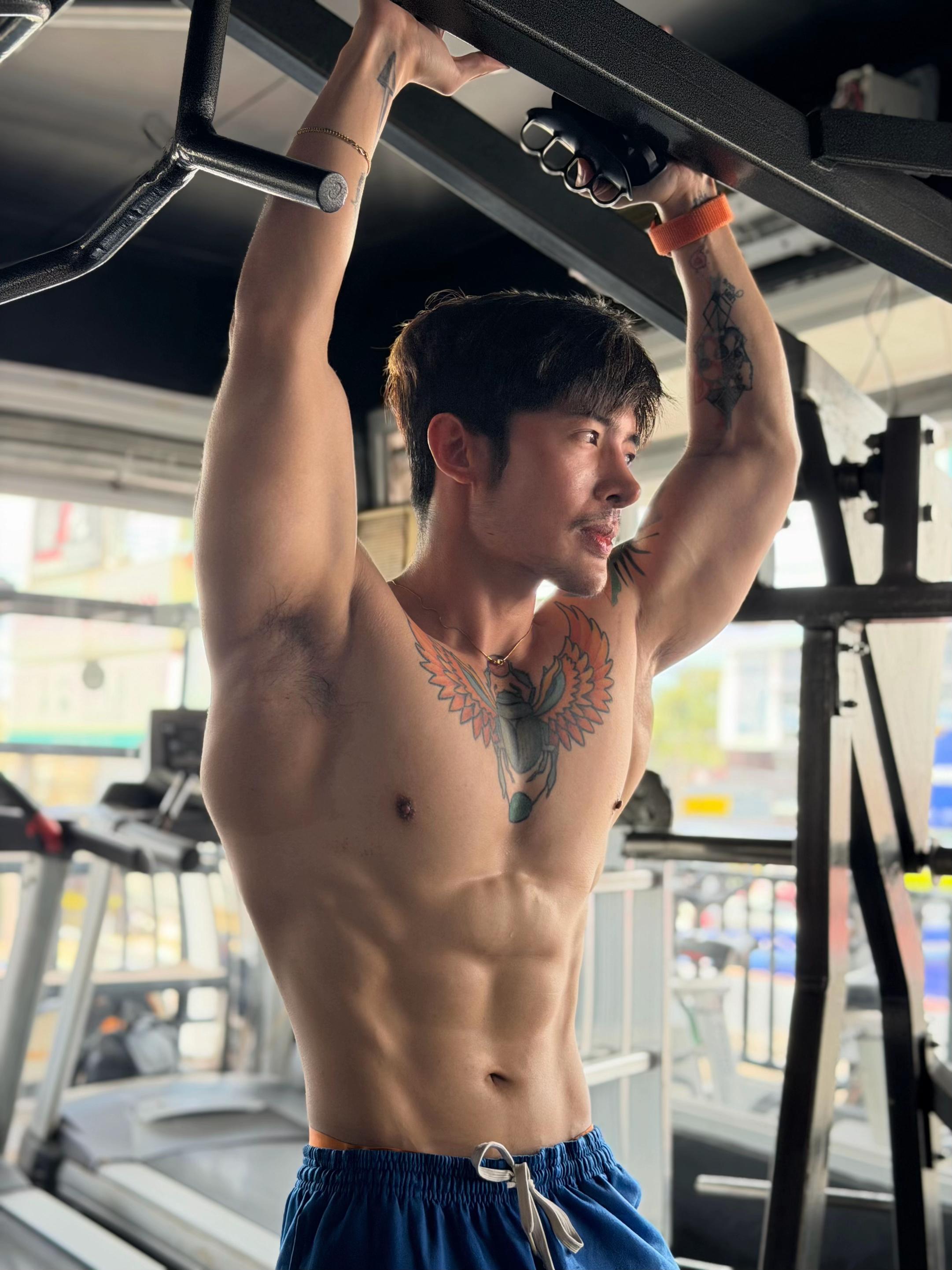 @dezzenpunzalan