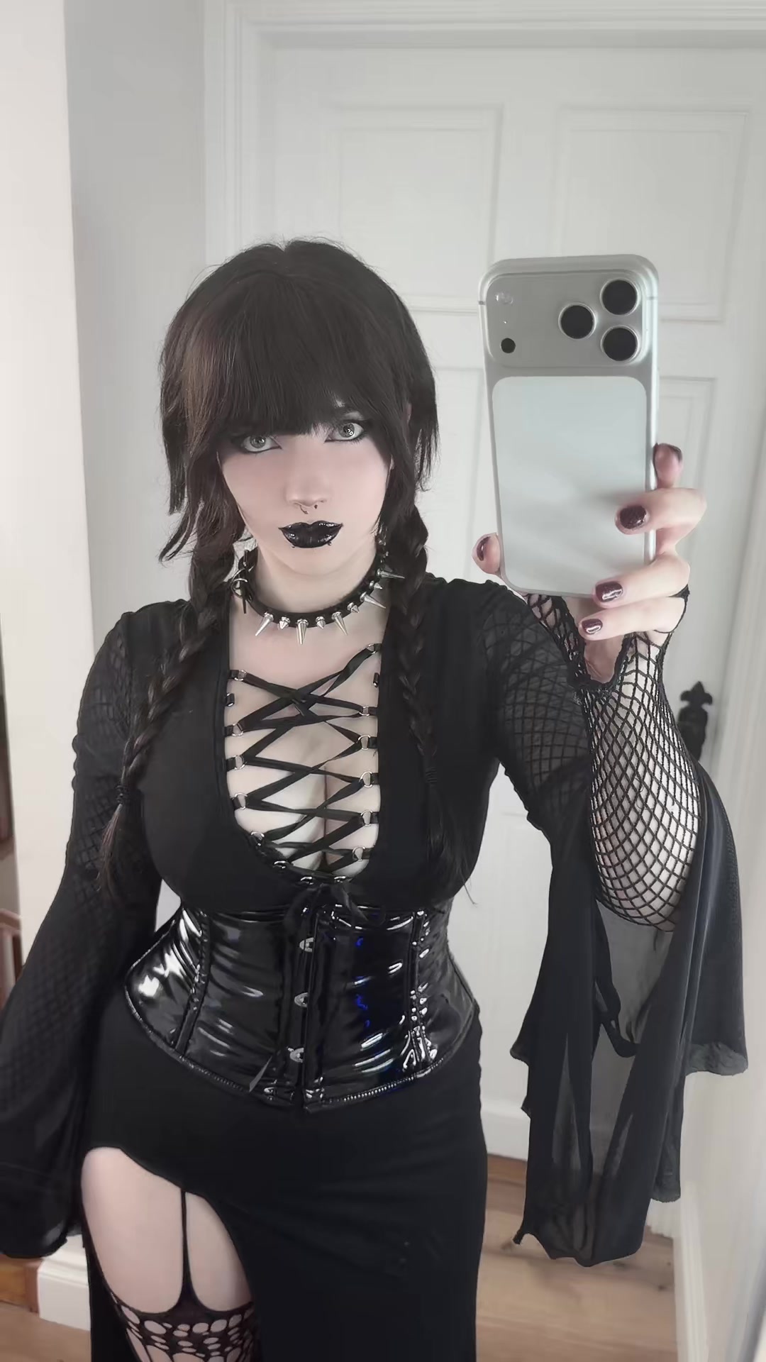 @Cutiegothxo