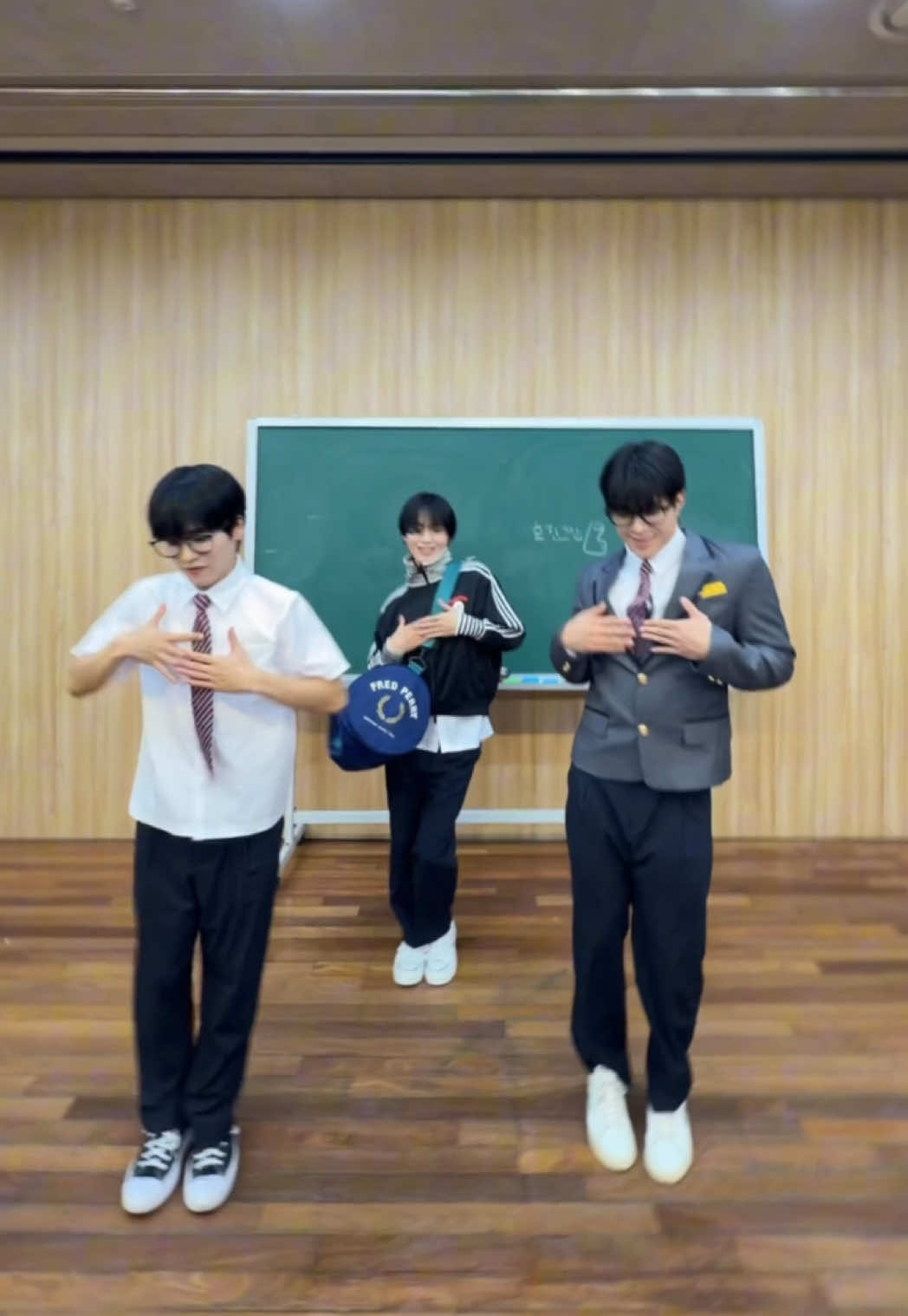 @온앤오프(ONF)