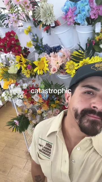 @J C