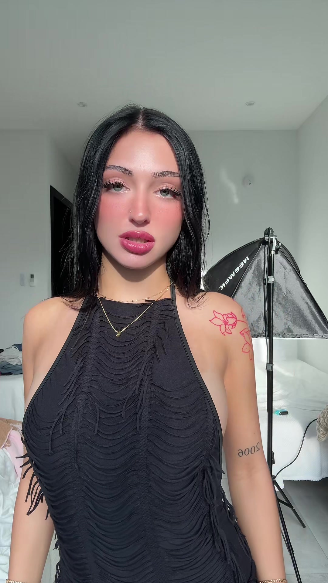 @Kiki