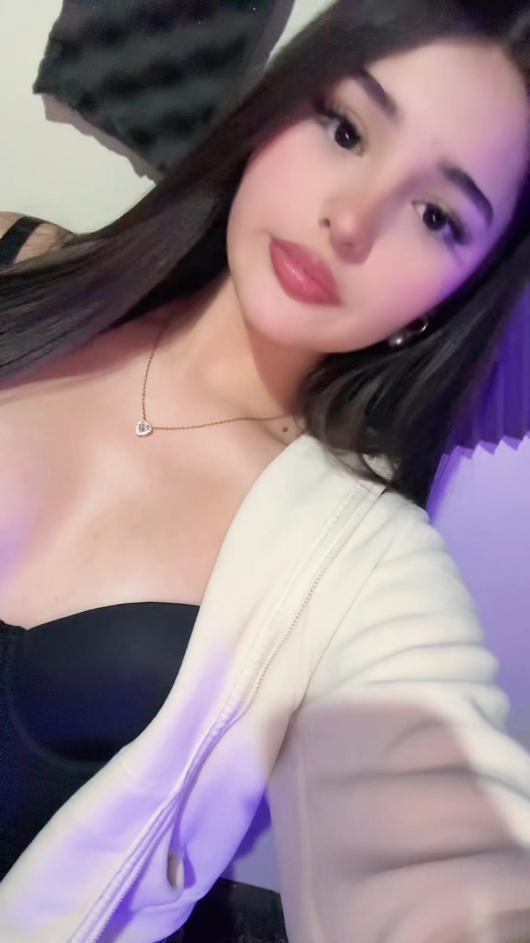 @lau.araaya