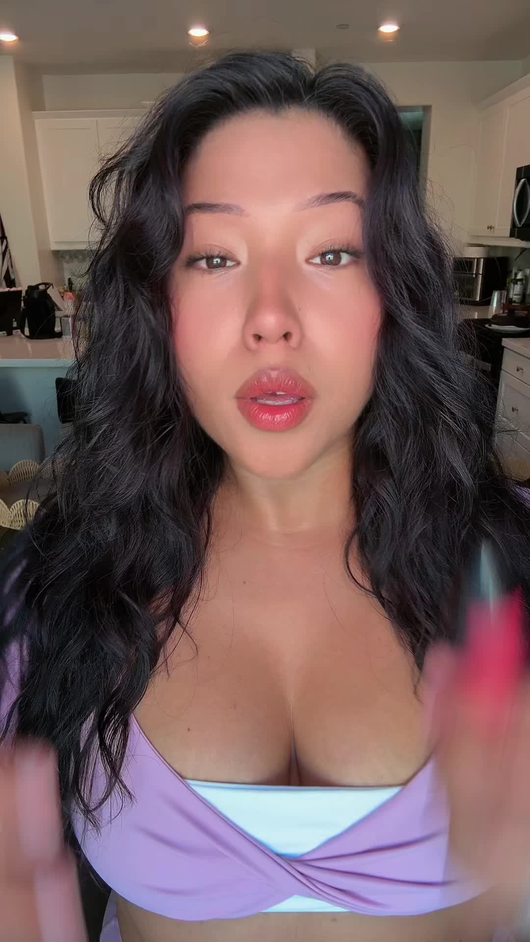 @Selda | Latina Creator