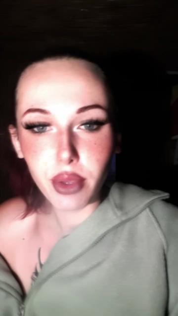 @Cherry_ink444