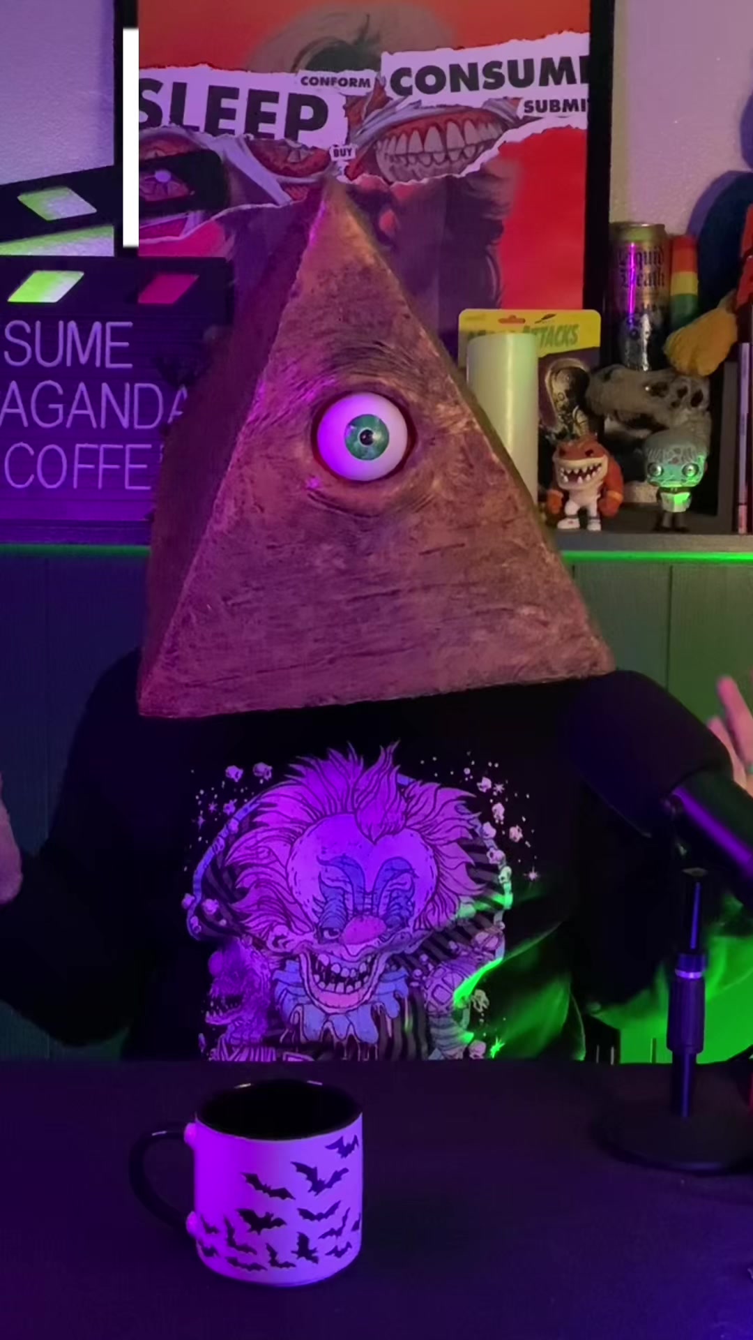 @consumepropagandaandcoffee