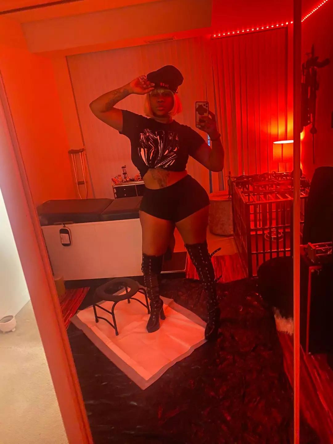 @Mistress Mystique
