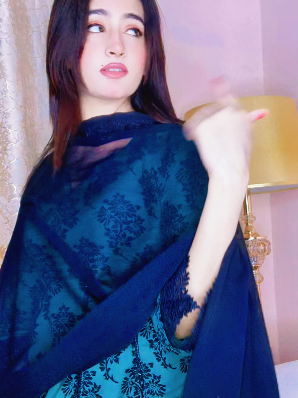 @Farah Rajput