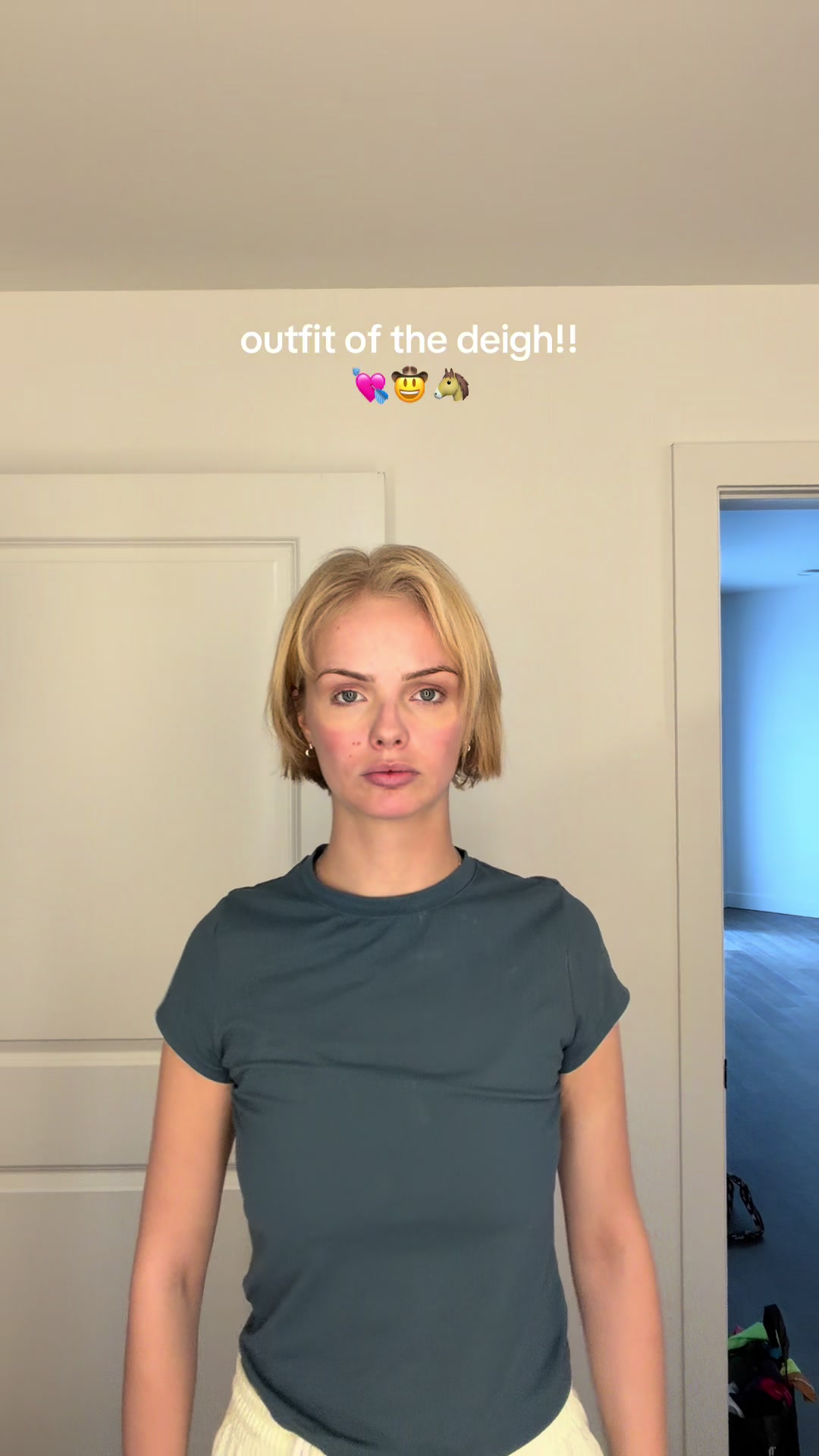@rachelleahtia