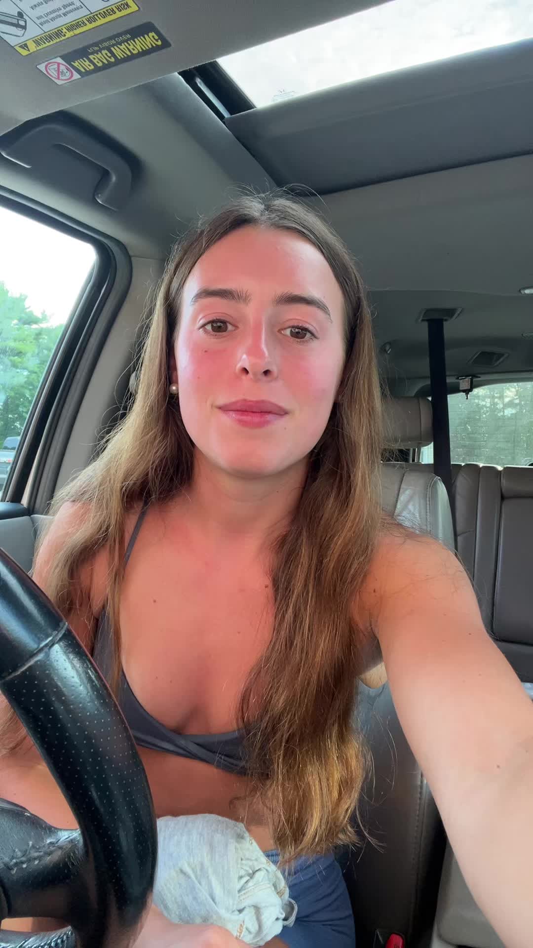 @Isabella