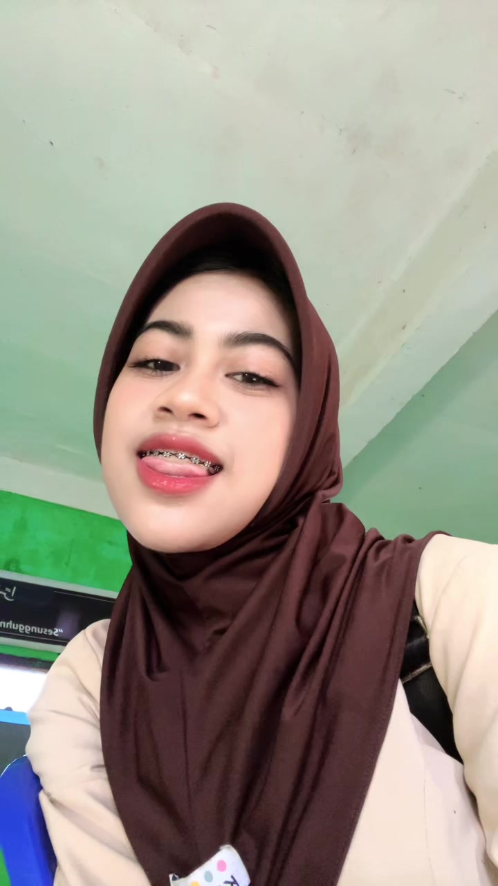 @lunaazwad🕷️🥀