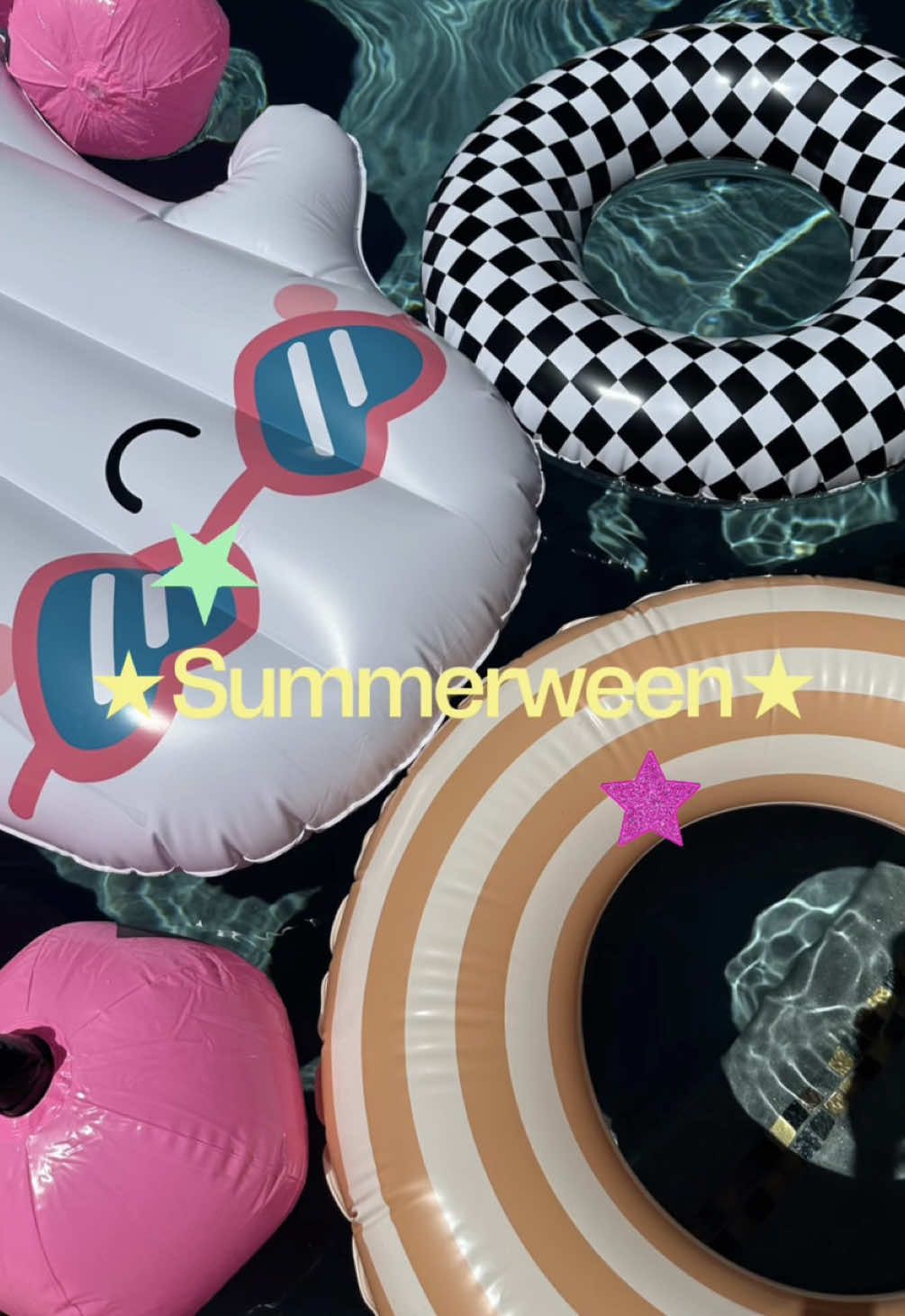 @✿ KENDALL | Twin Mom Finds ✿