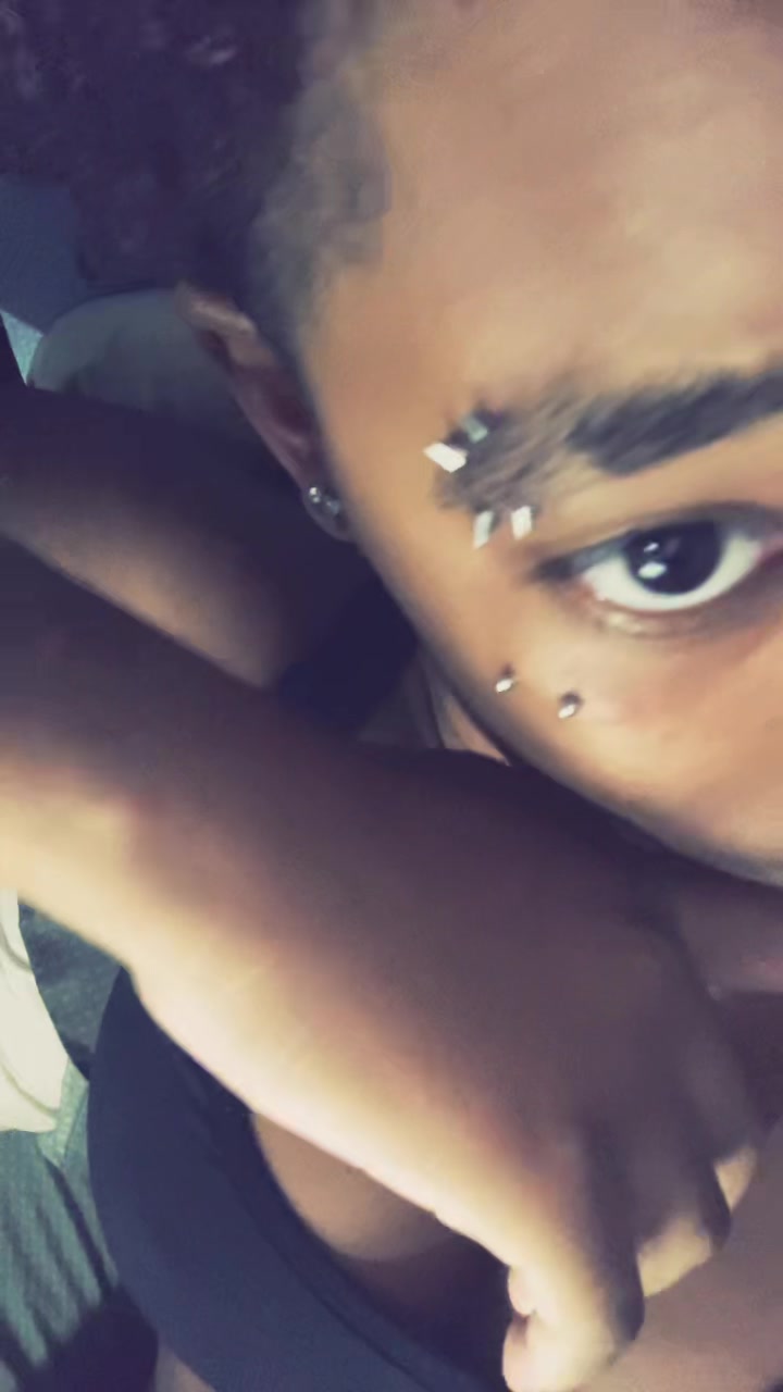 @Rii🌟