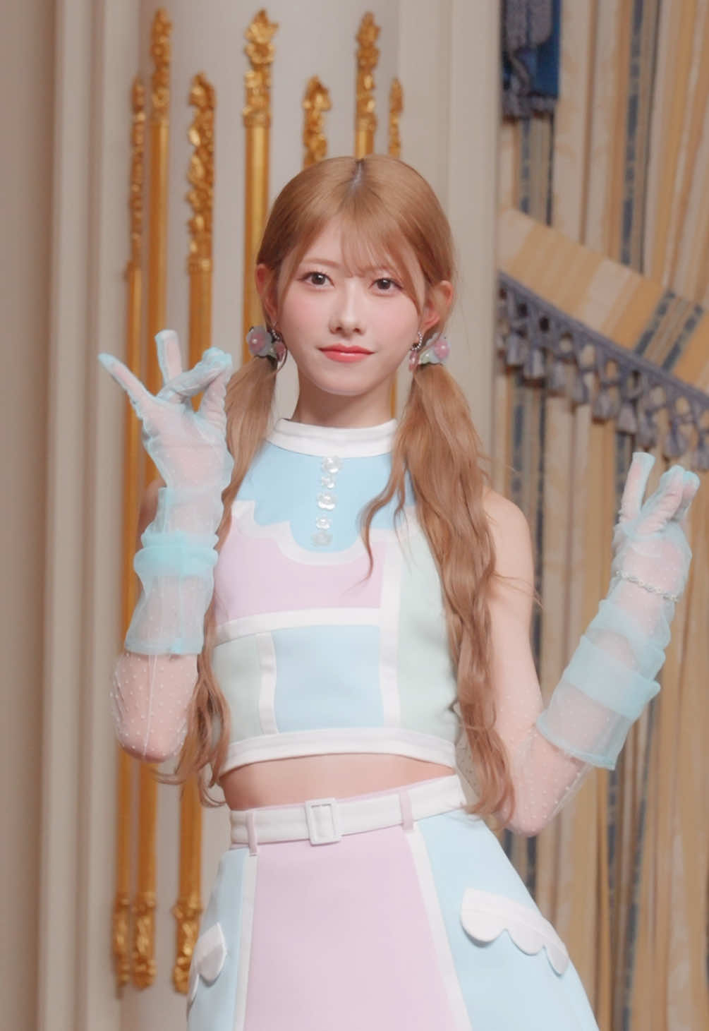 @AKB48