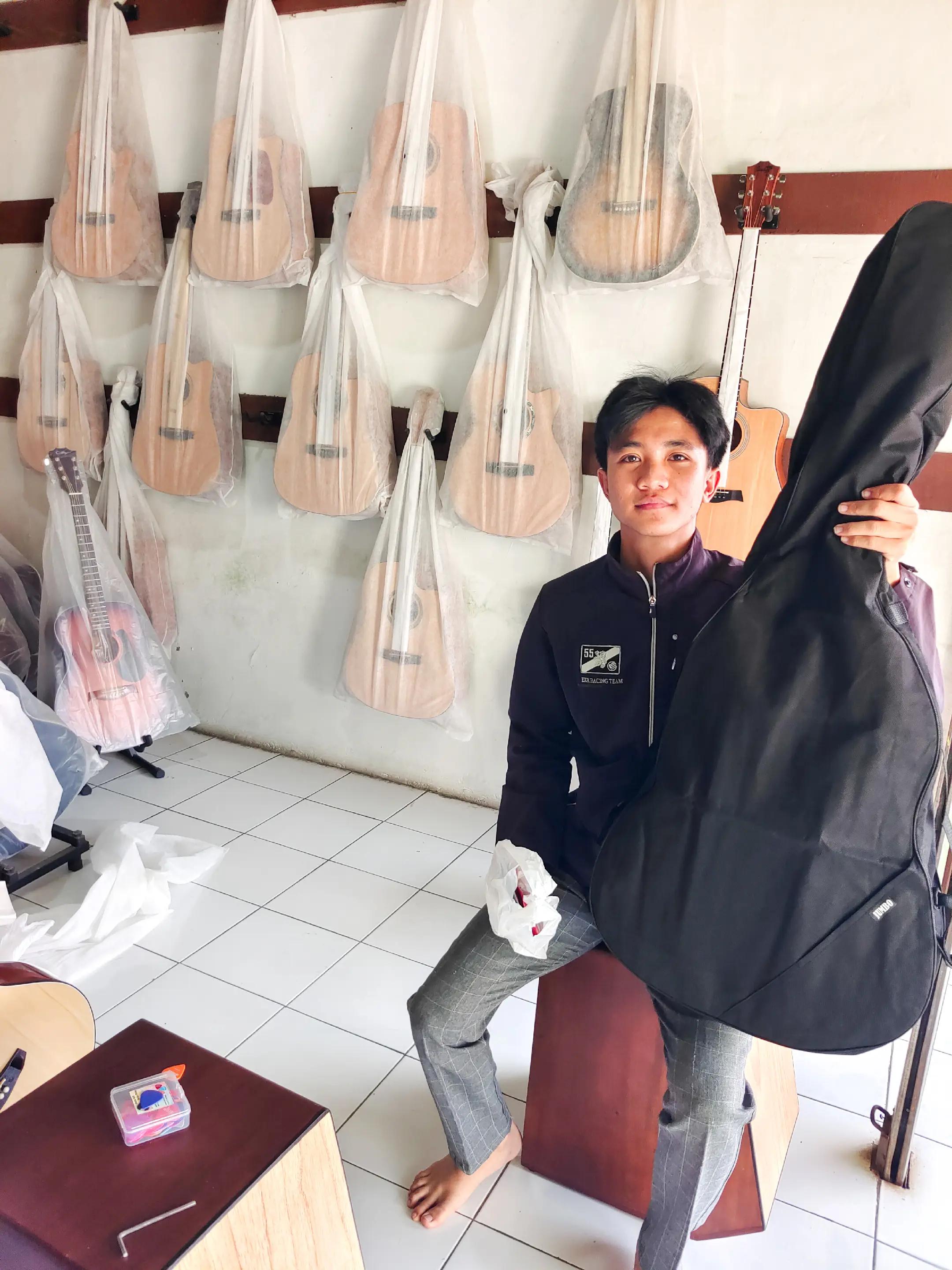 @Hanung Gitar Purwakarta