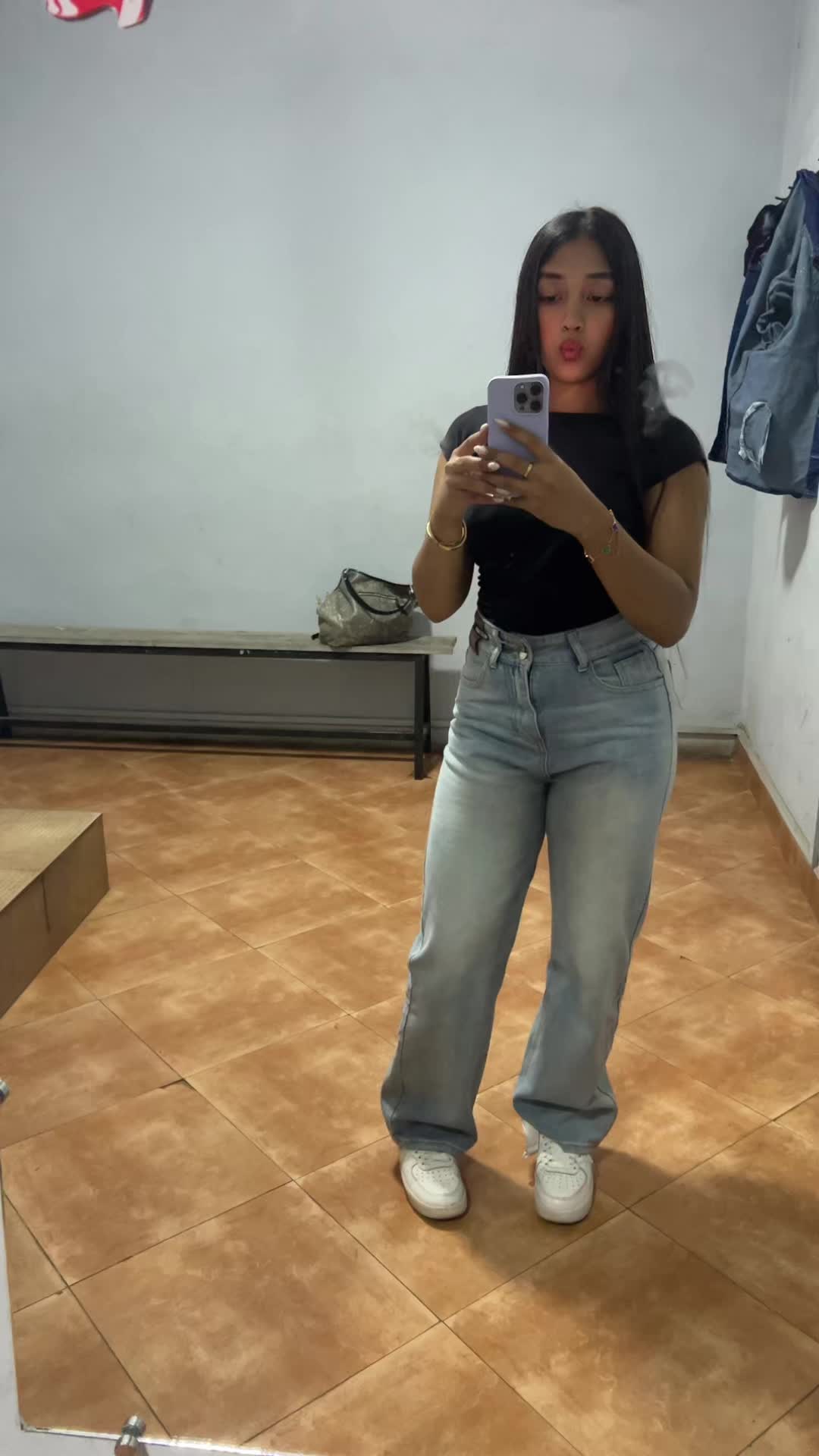 @Alexia mahatoky