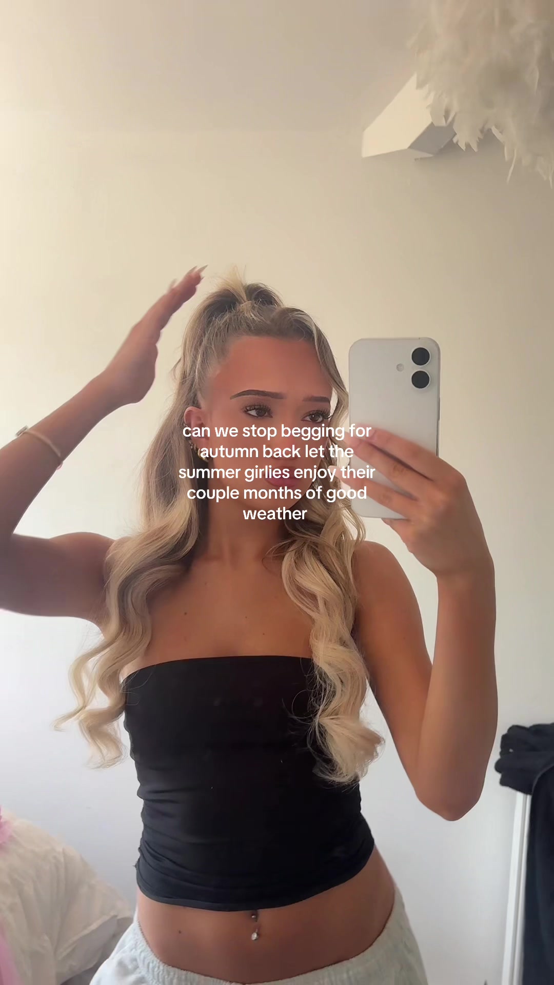 @livhowellll
