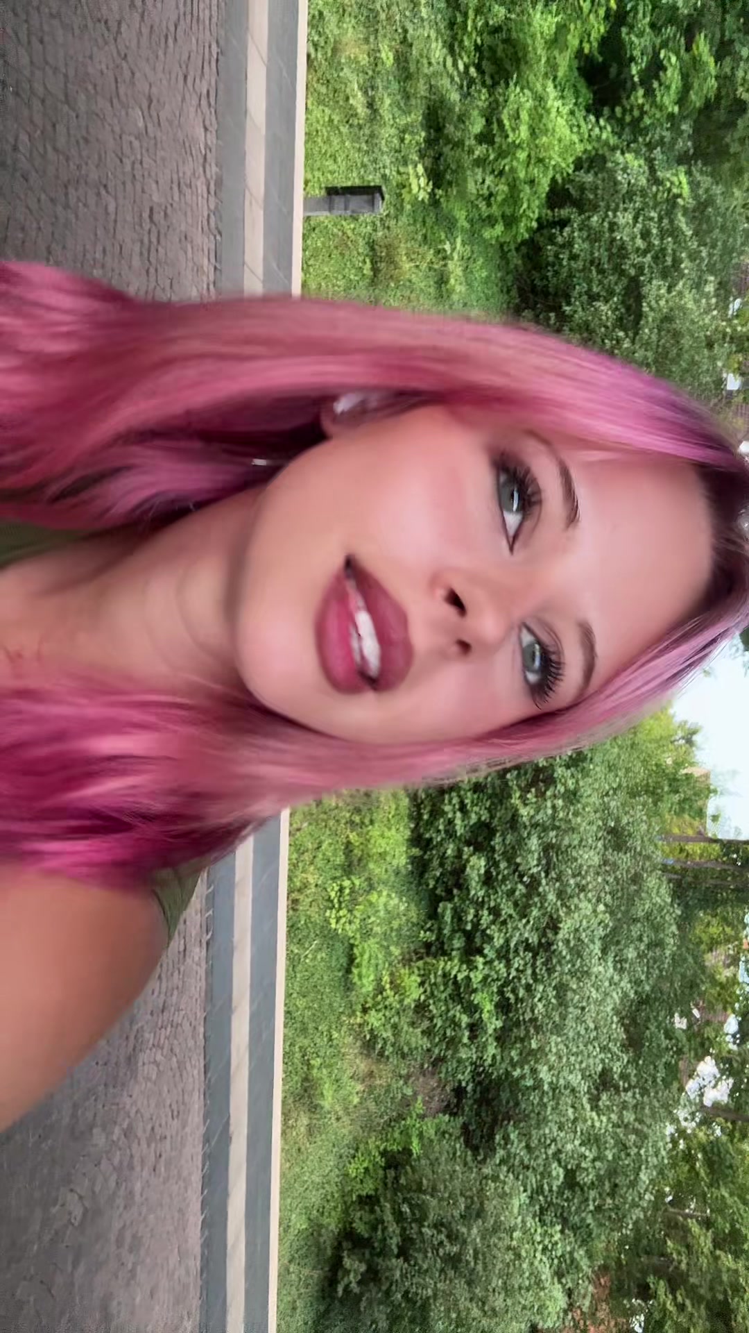 @Lina