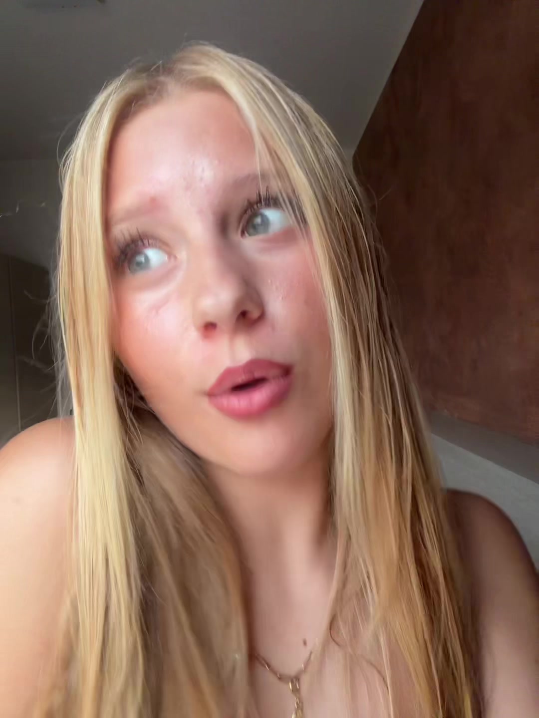 @𝓩𝓵𝓪𝓽𝓪