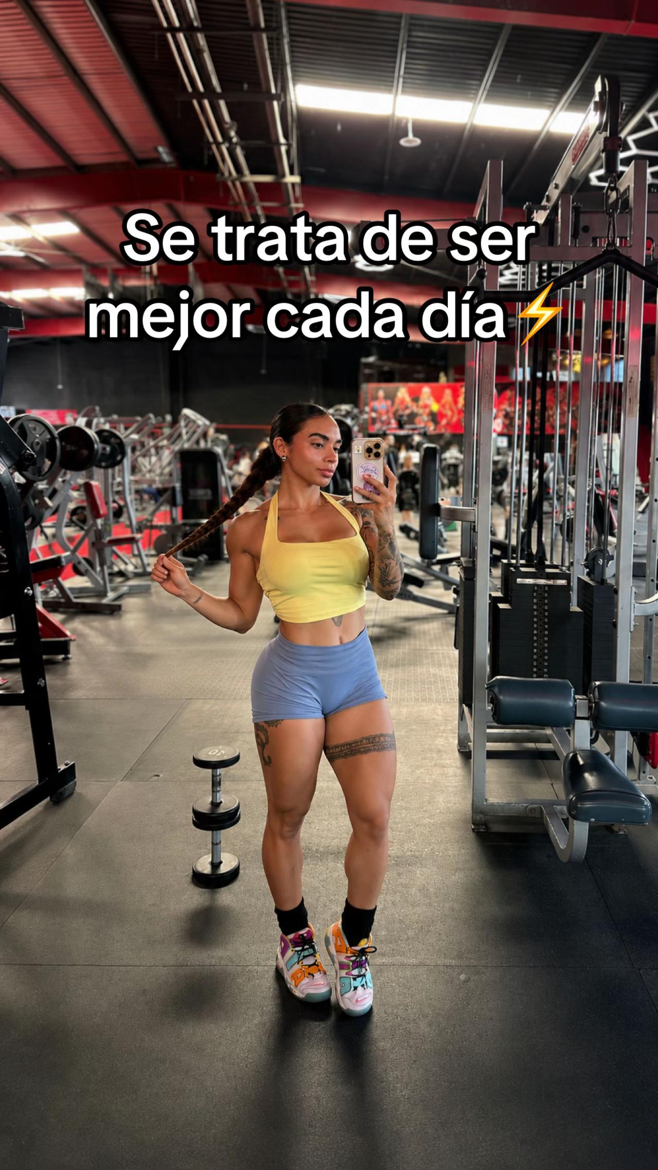 @Saraby Diaz😈