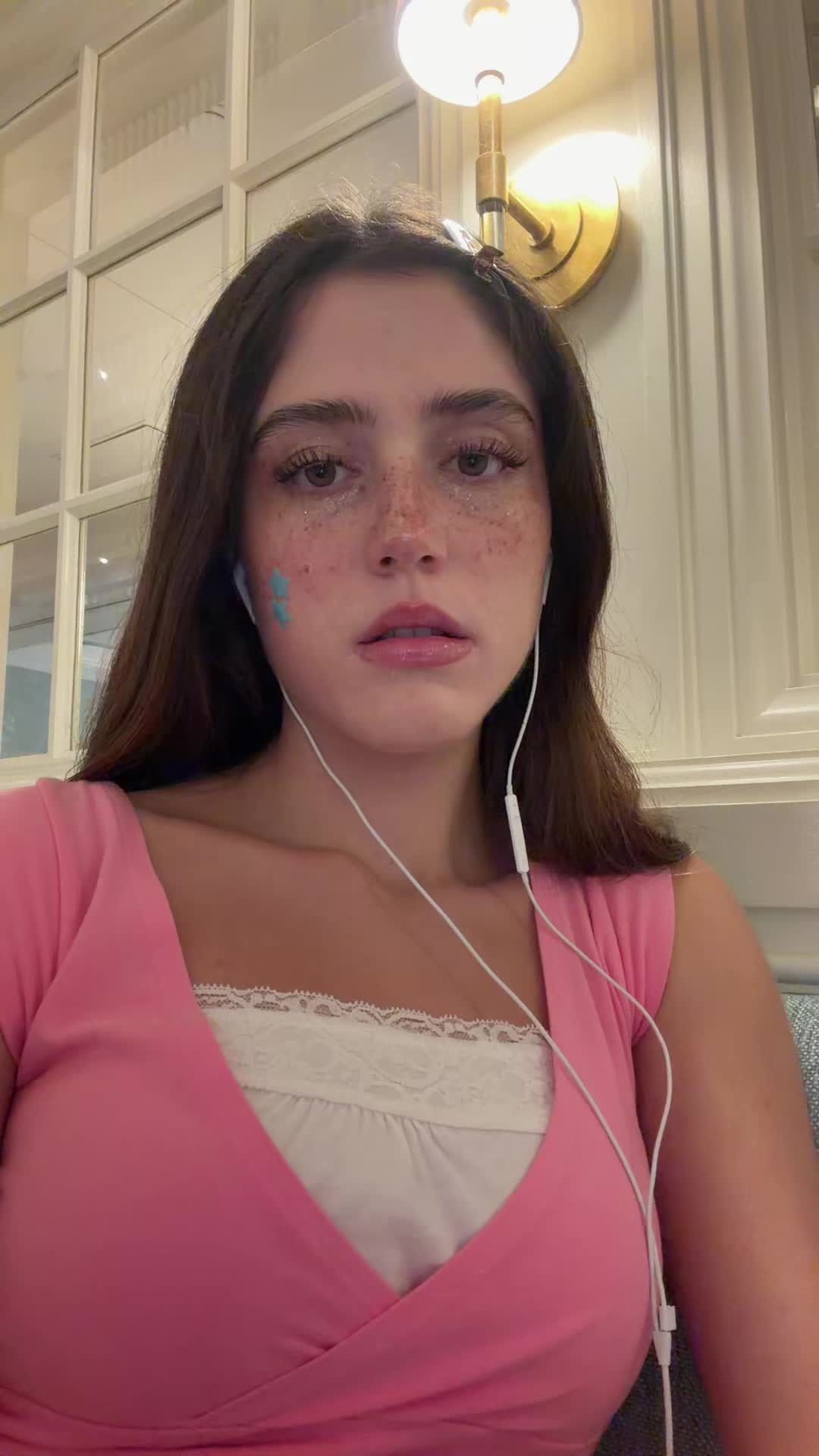 @Mia🎀