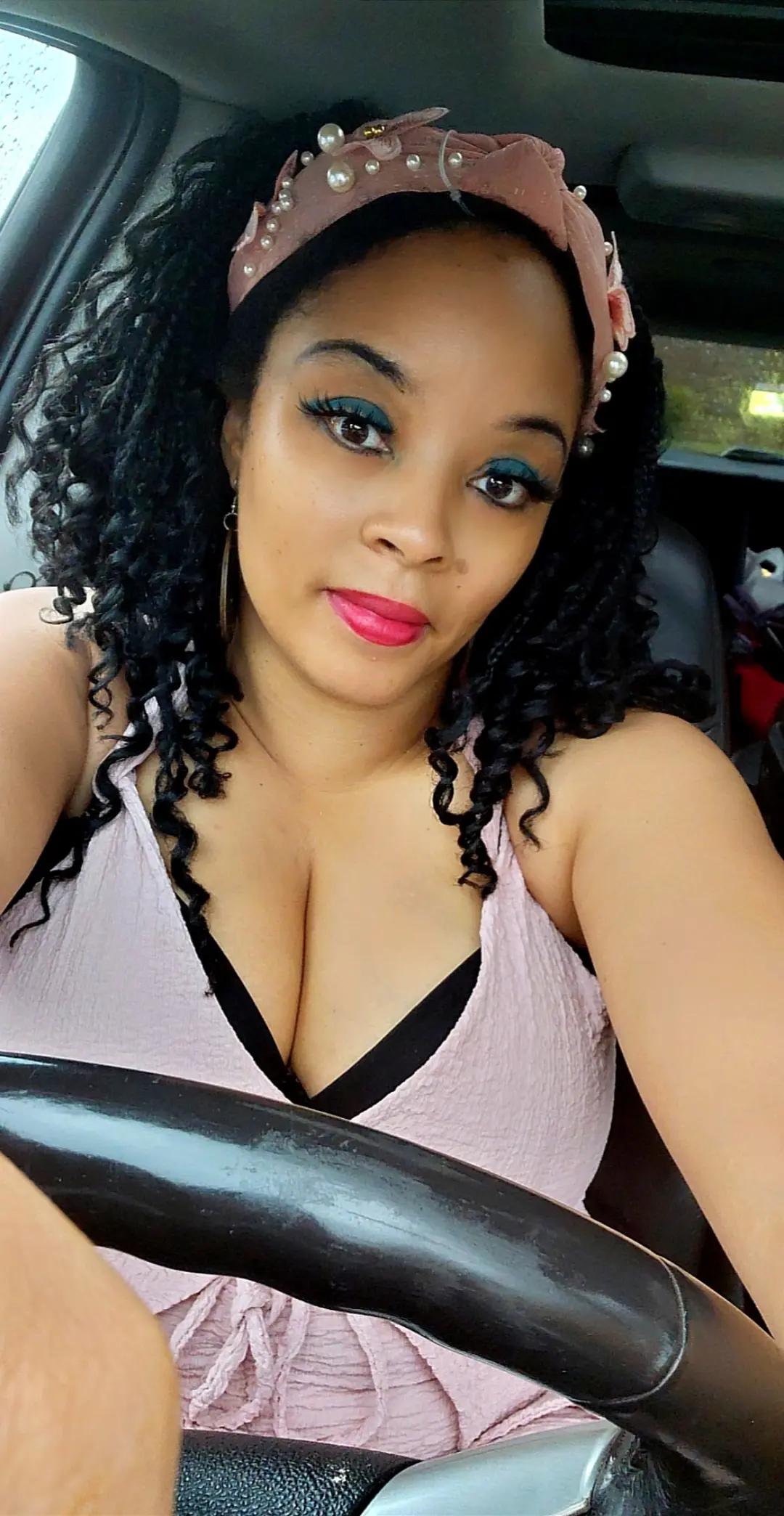@Olivia Rose29