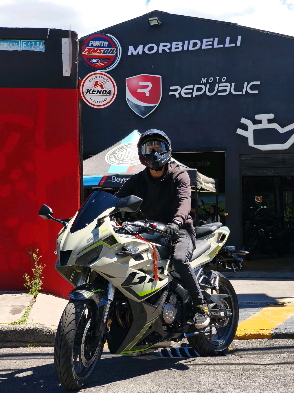 @MOTO REPUBLIC🇪🇨QUITO EL INCA
