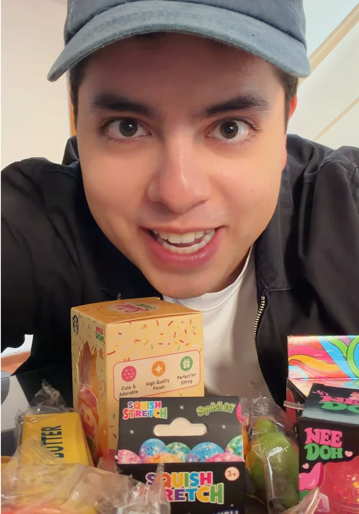 @El T&iacute;o N&eacute;stor 💡