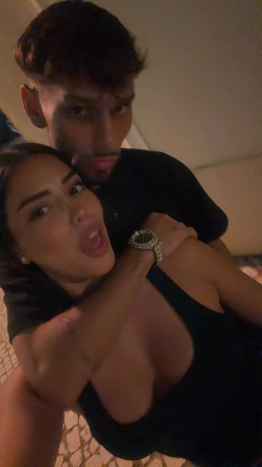 @Ari Zoppi