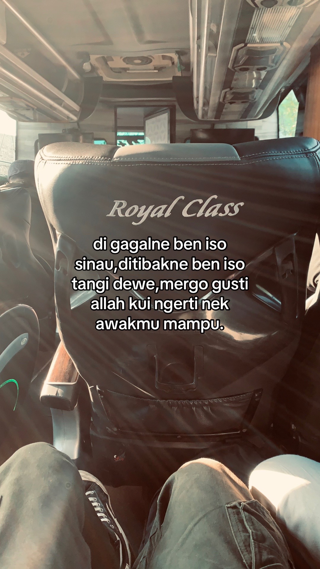 @カ𝐚𝐫𝐢𝐬𝐚𝐟𝐟 💋