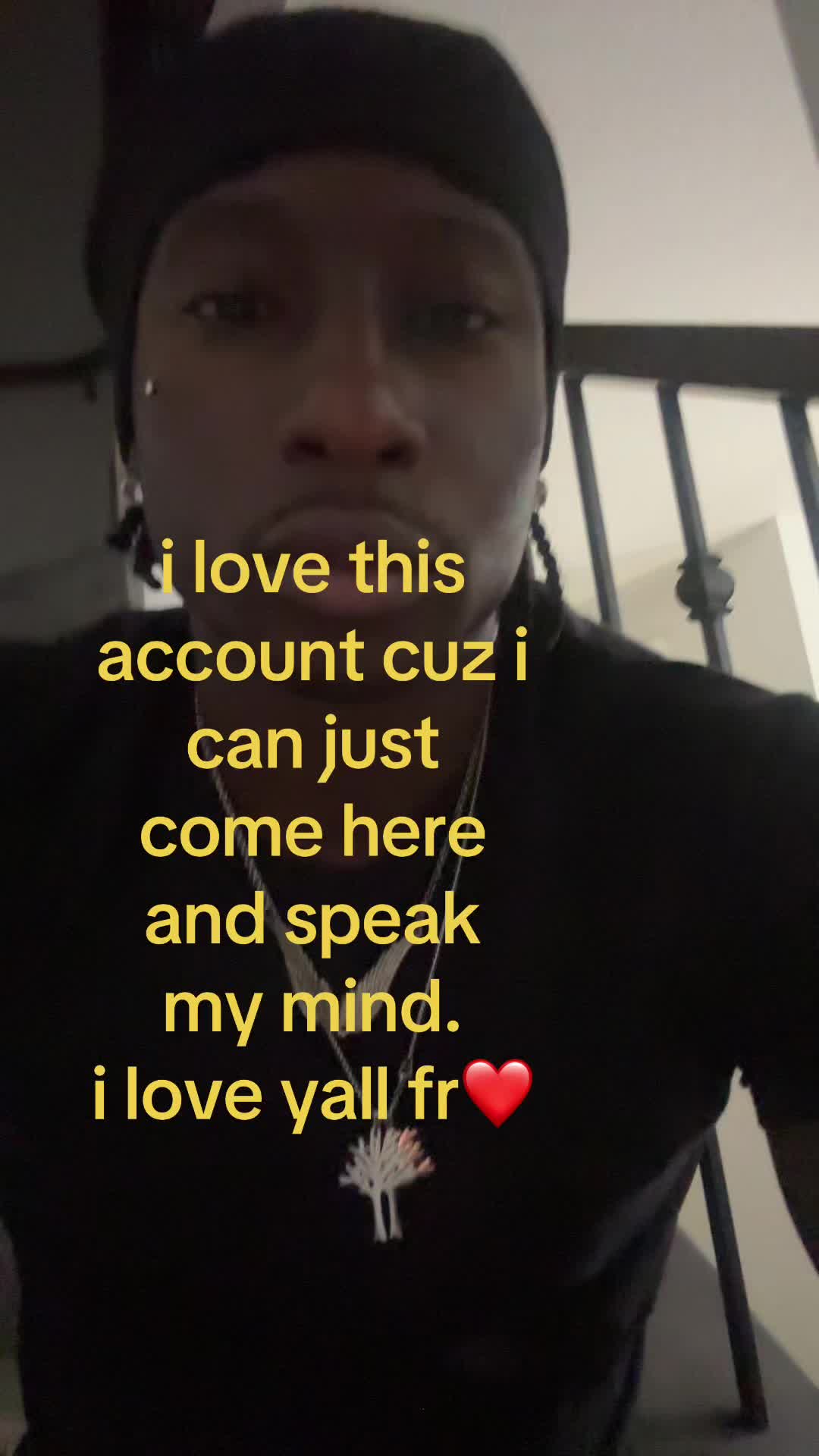 @￼