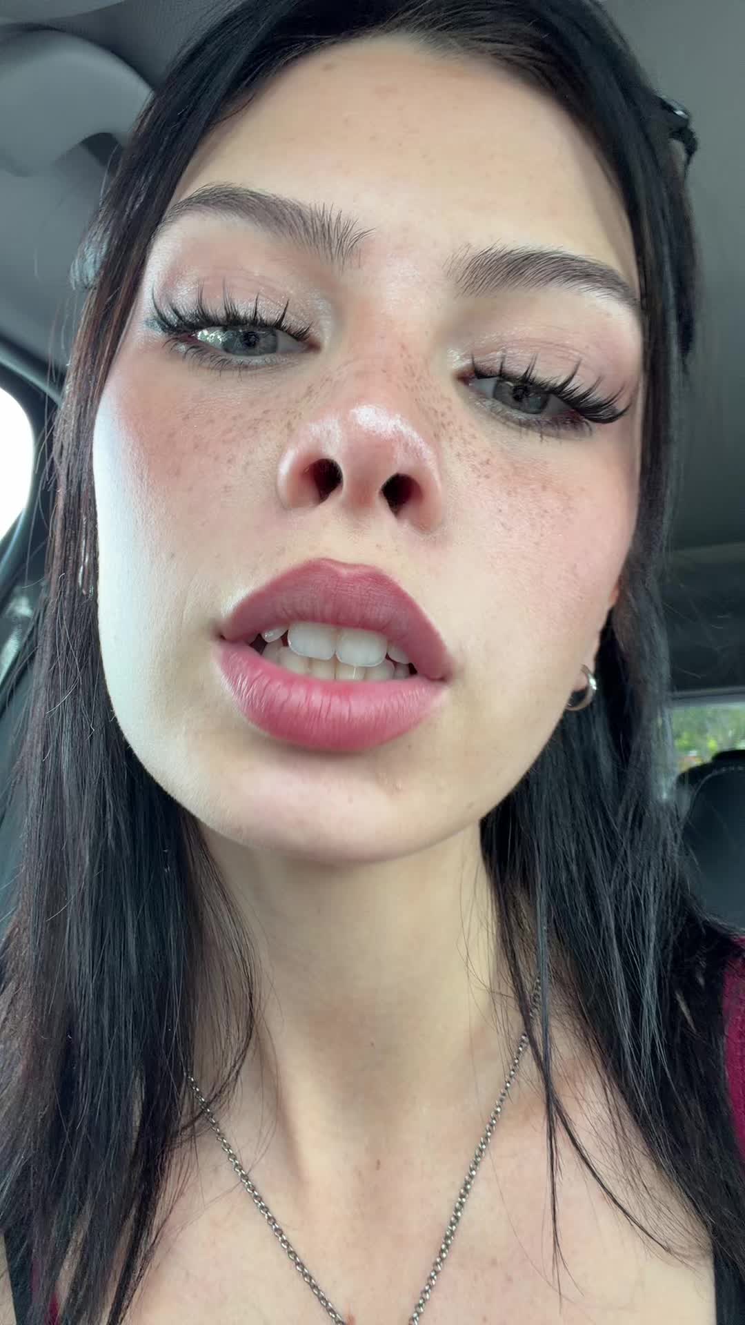 @aviva fox