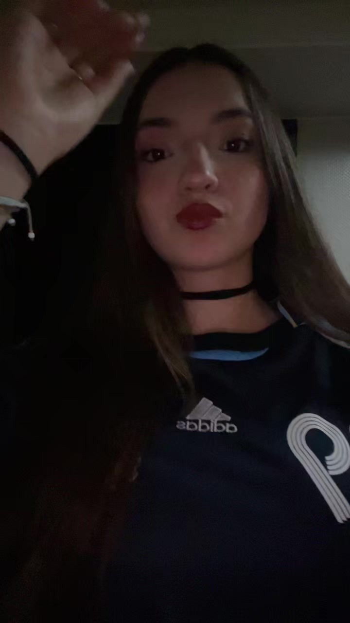 @Caroo