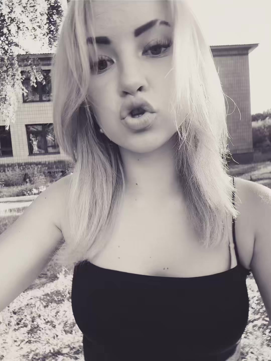 @сашенька🦋