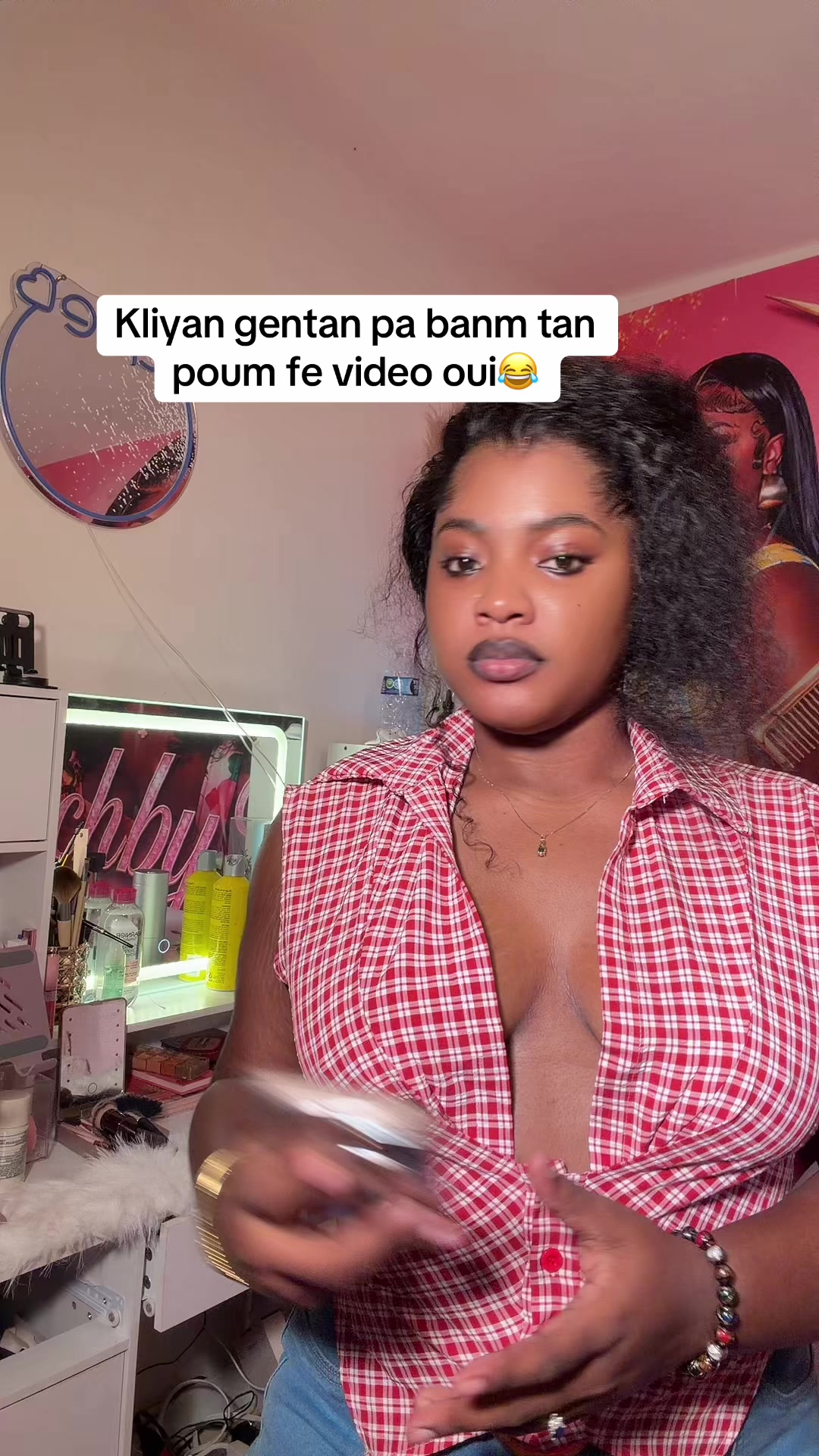 @K A T E🐬✨🌺🥥🌴