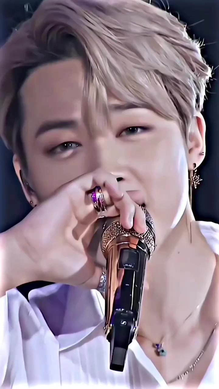 @🍂𝕭𝖙𝖘 뷔🍂