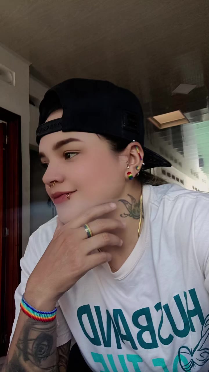 @Paulis🏳️&zwj;🌈