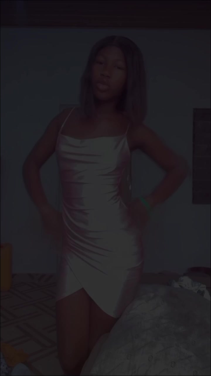 @𝓜𝓲𝓷𝓪 ᥫ᭡💗🍒