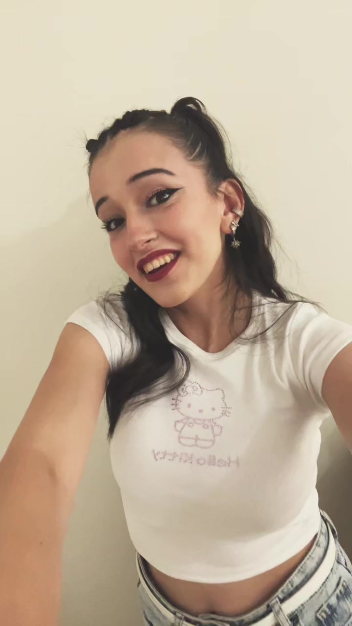 @𝕰𝖑𝖆