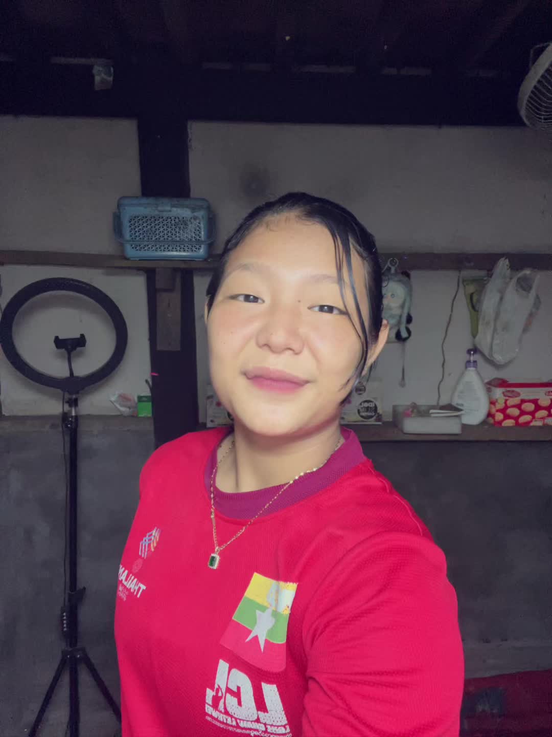 @Kayin Myanmarနန်းဆုလာဘ်❤️