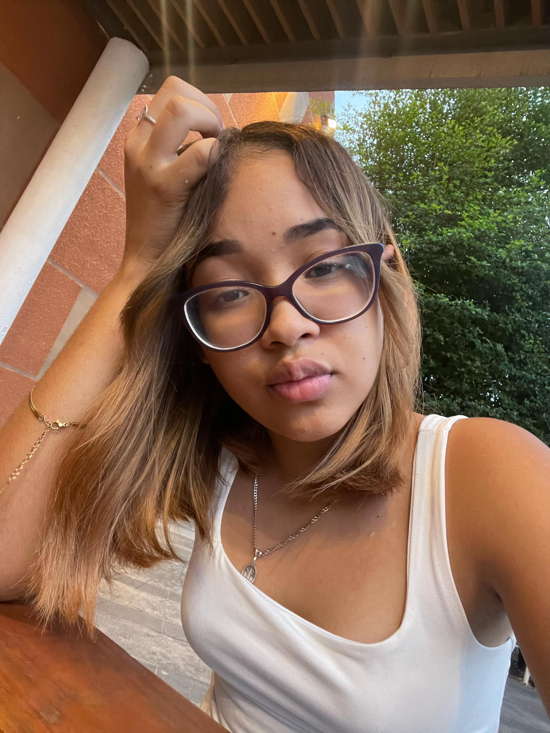 @𝓜𝓔𝓛𝓨🐒💞