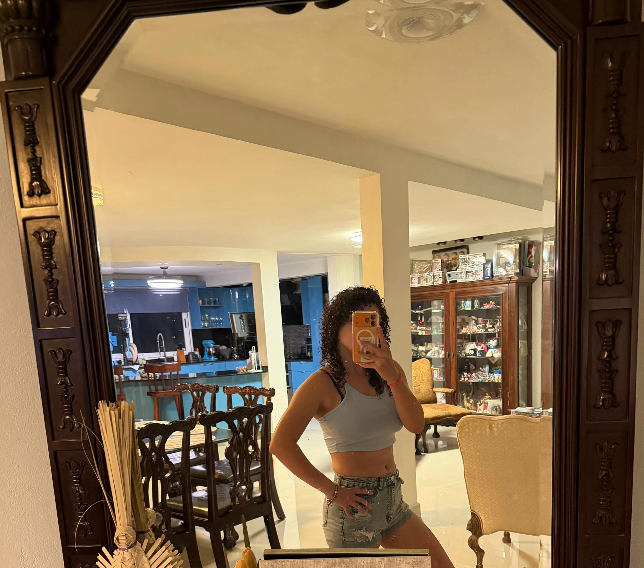 @Brigitte Alanis