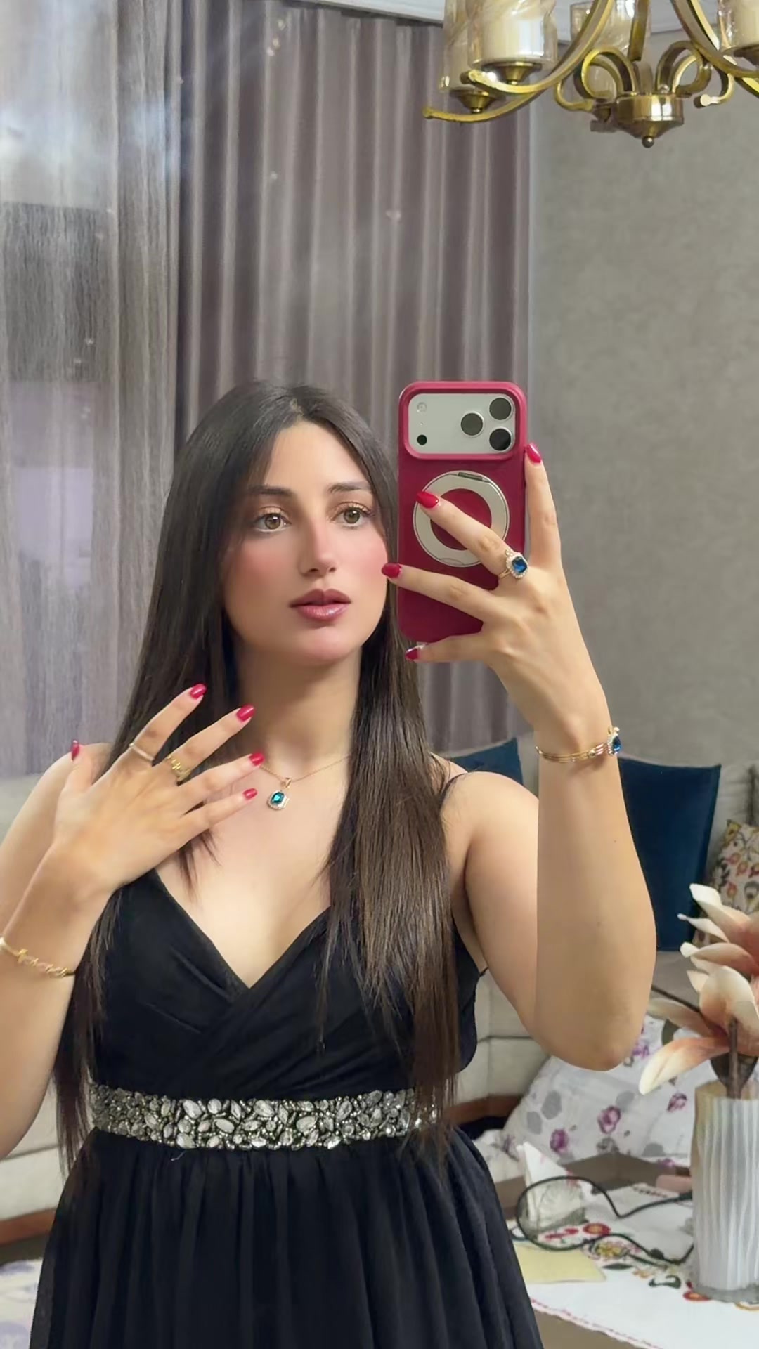 @Ghozlene