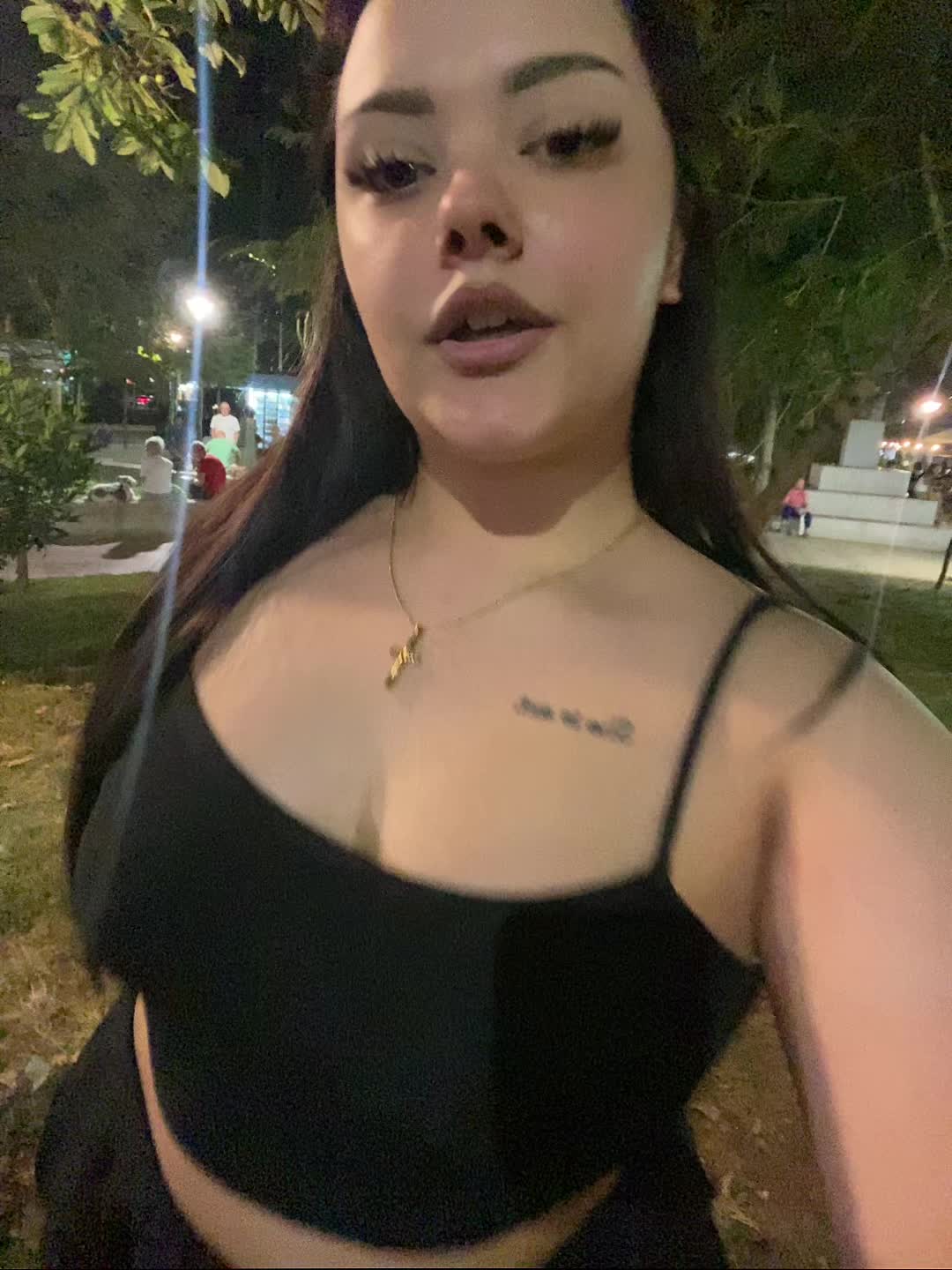@ᴋʀɪꜱᴛɪɴᴀ ᴘᴏᴊᴀɴɪ