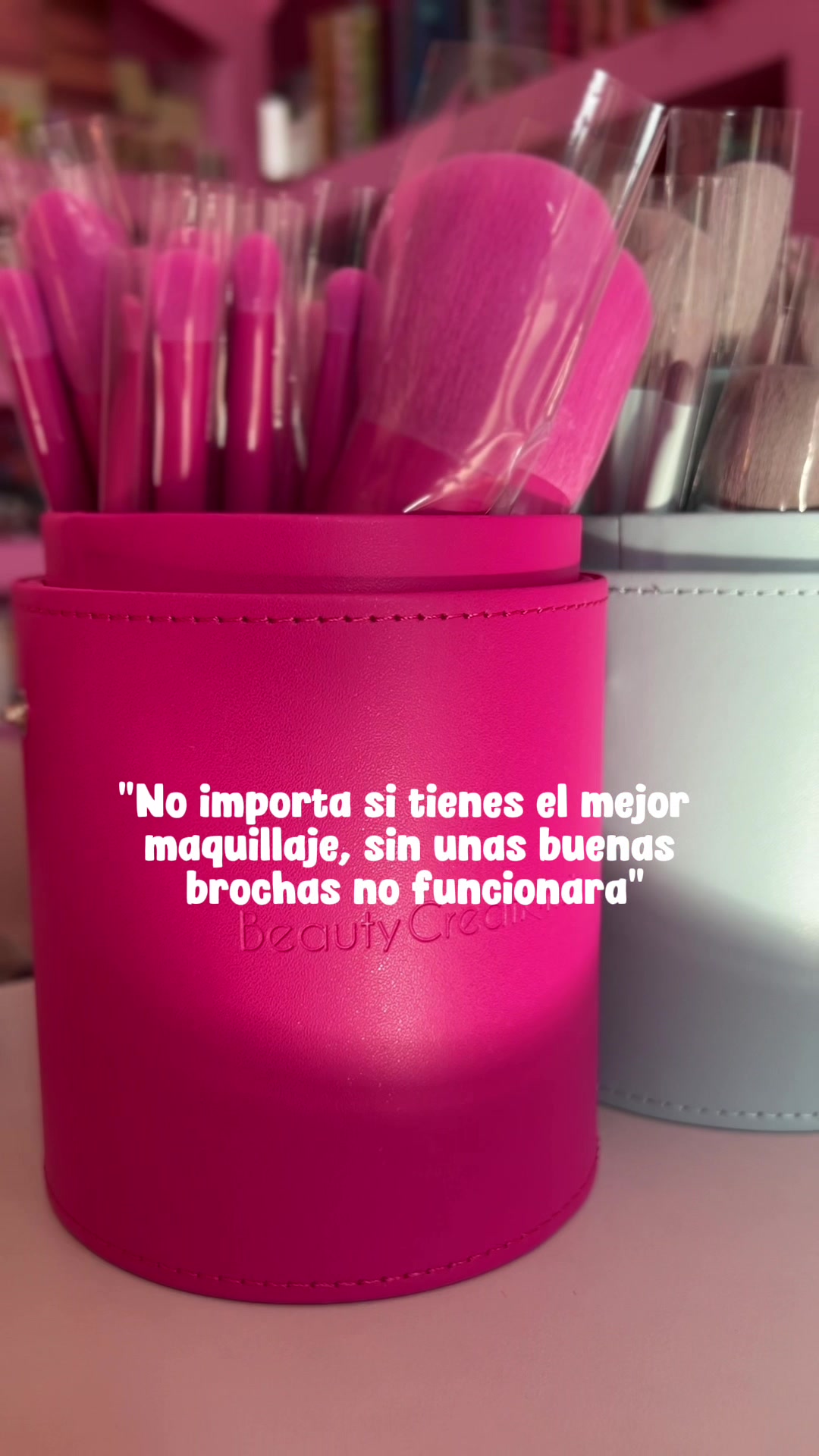 @KokoPi&ntilde;a Cosmetics Gt