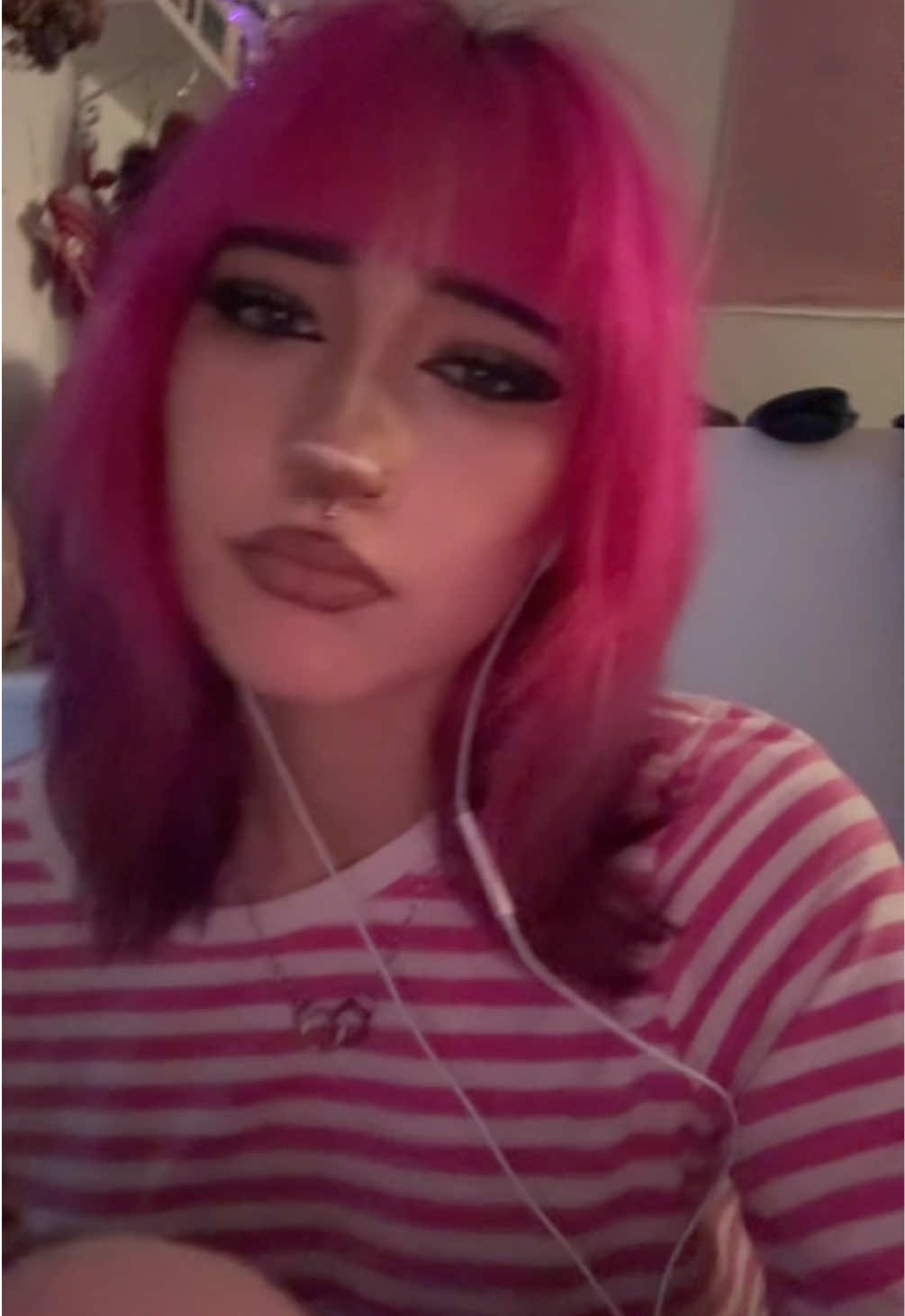 @ᵐⁱᵃ🦇