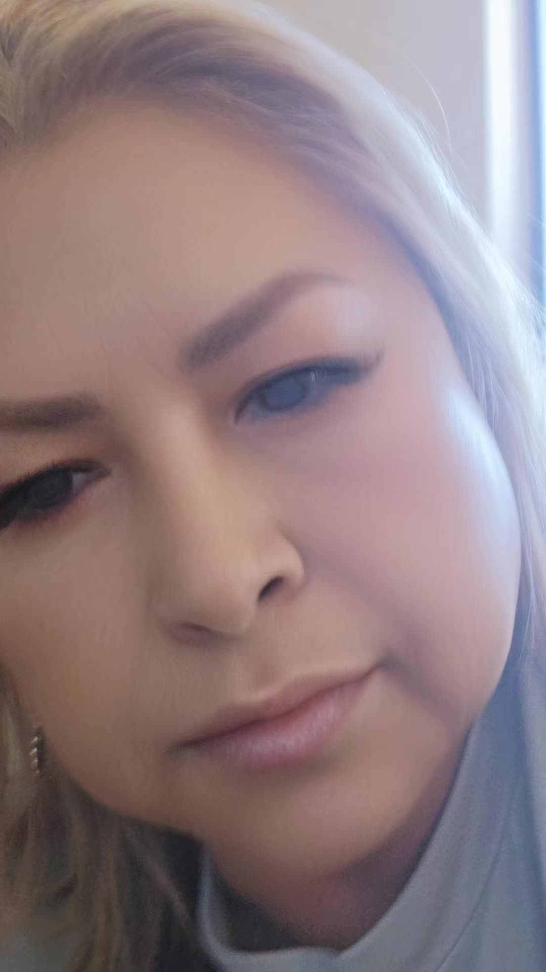 @Gloria